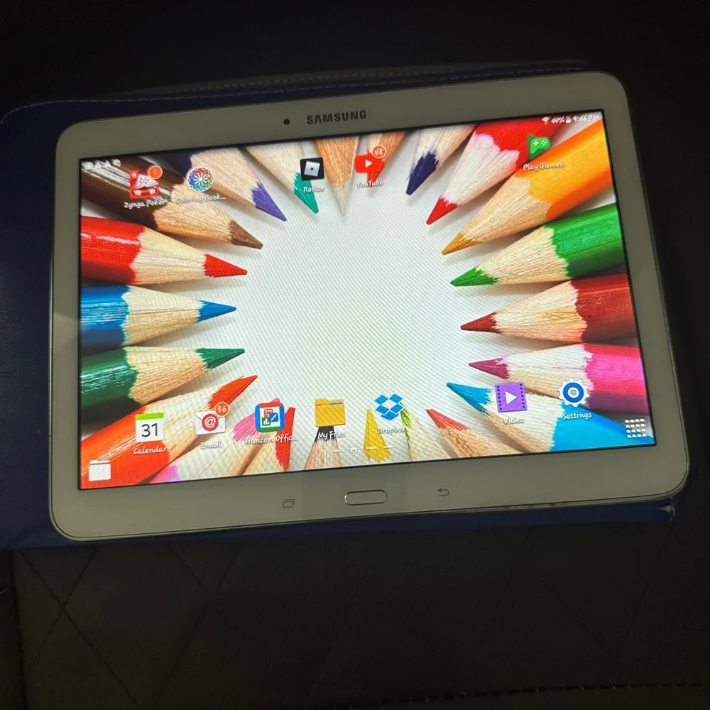 Samsung 4 Tablet Model SM-T530NU With Case - G3 10.1 Screen